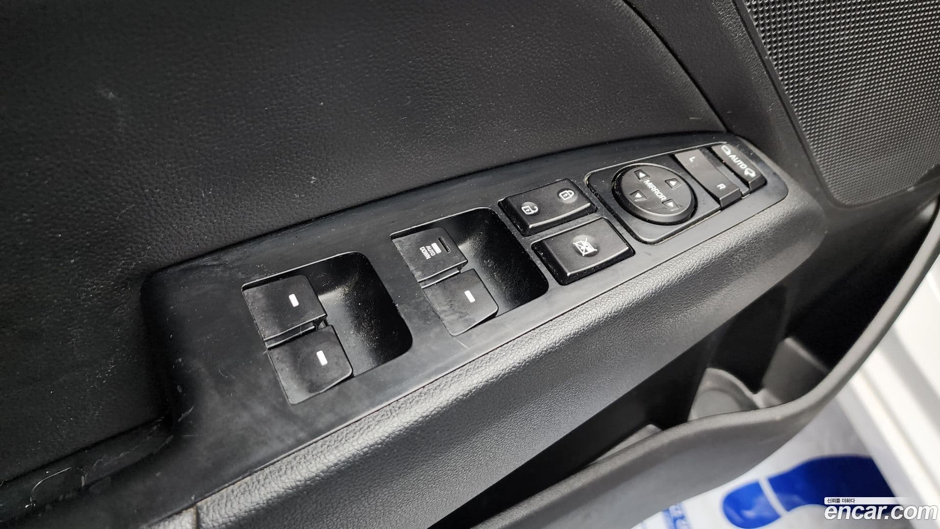 Main__Slider__Photo:AVANTE Hyundai 2017.8-17