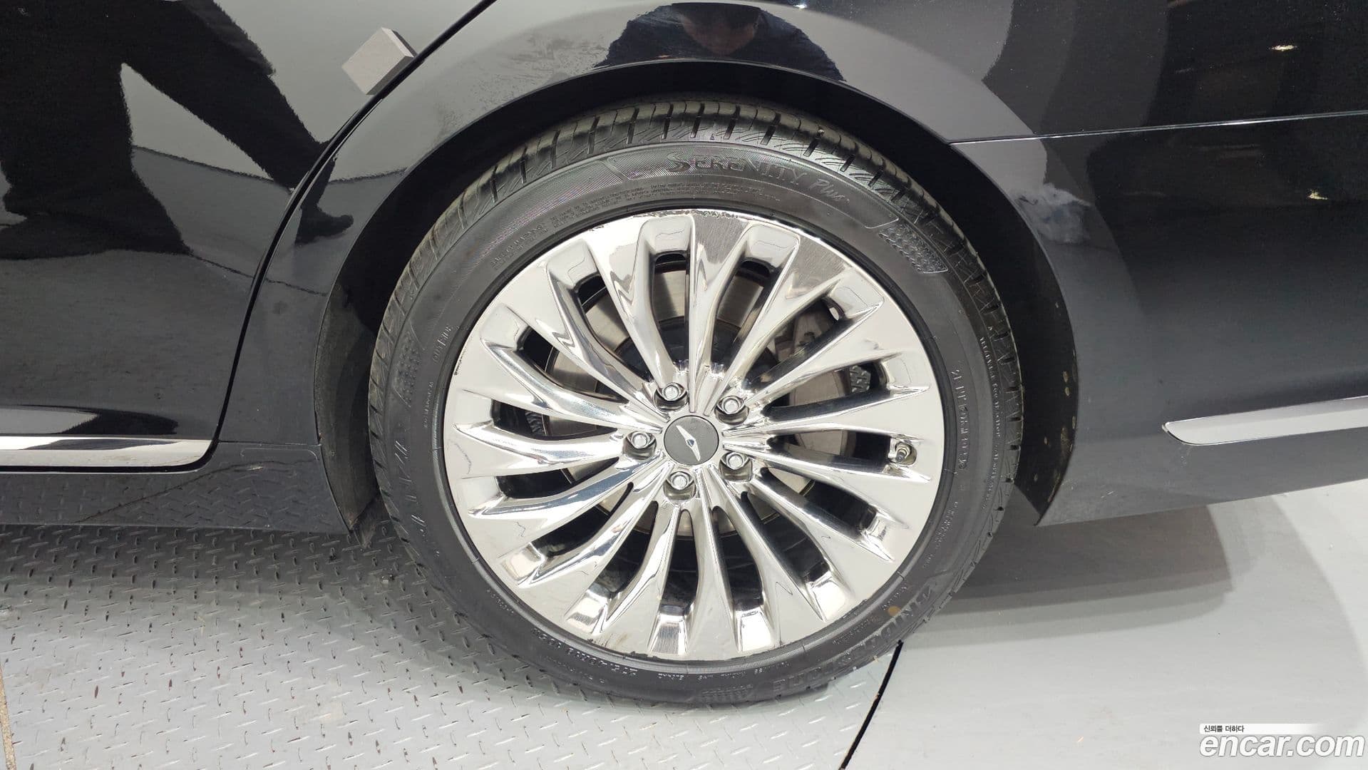 Main__Slider__Photo:EQ900 Genesis 2016.2-4