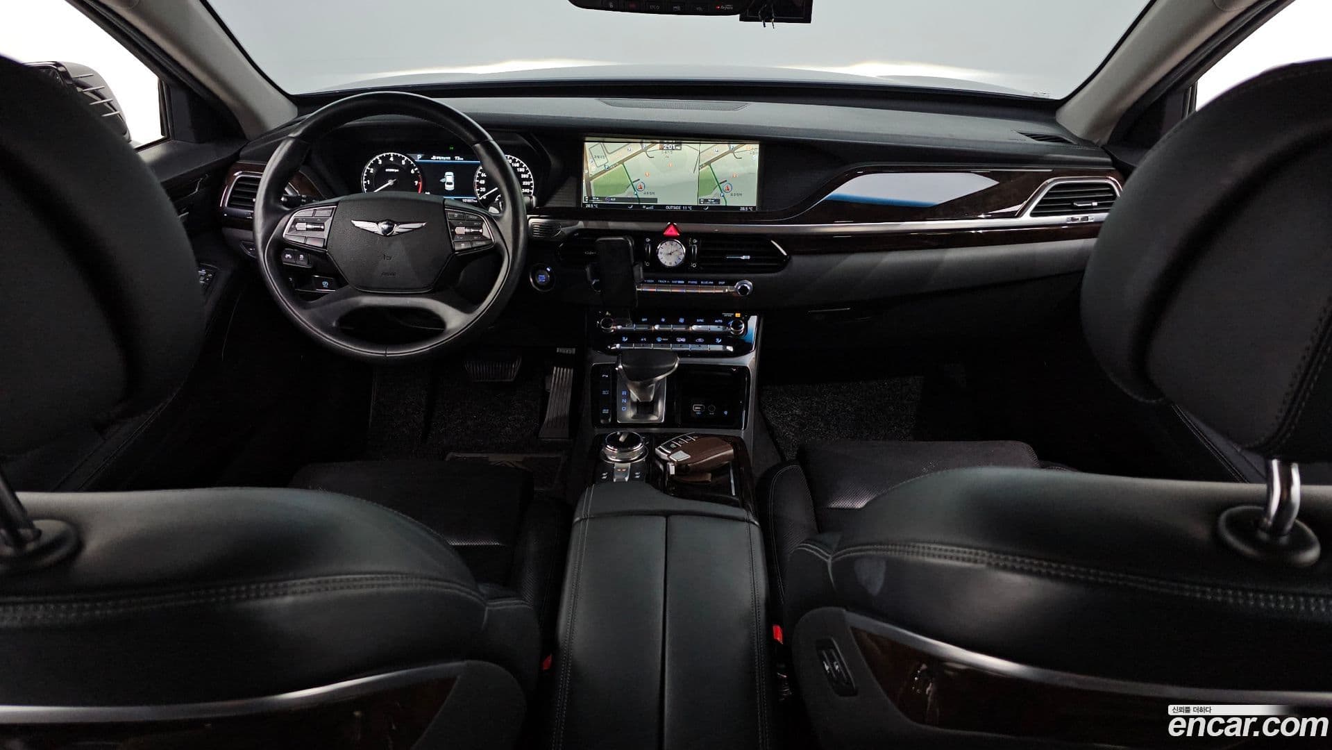 Main__Slider__Photo:EQ900 Genesis 2016.2-6