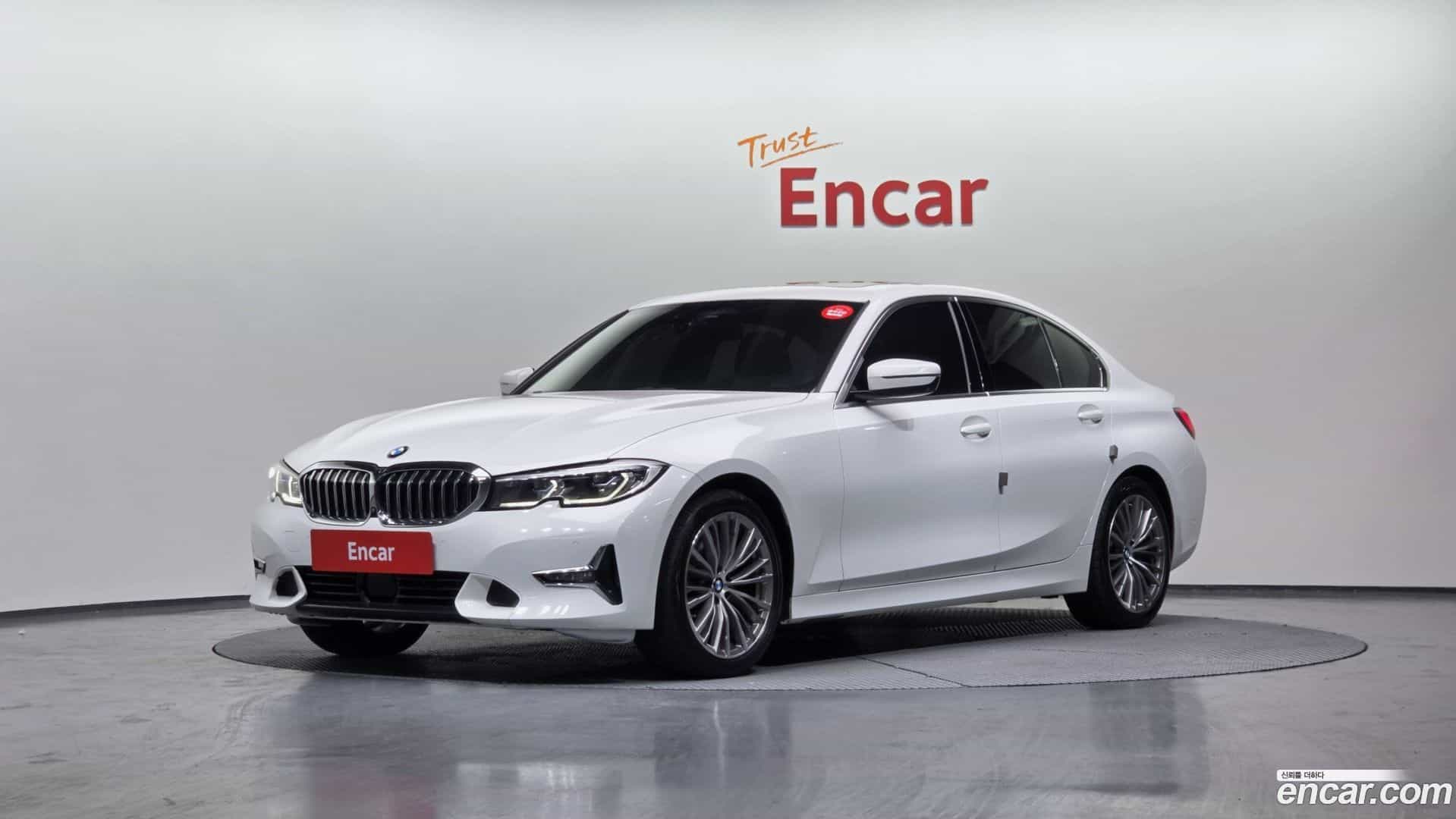 3-Series BMW 2019.5-OUTER-001