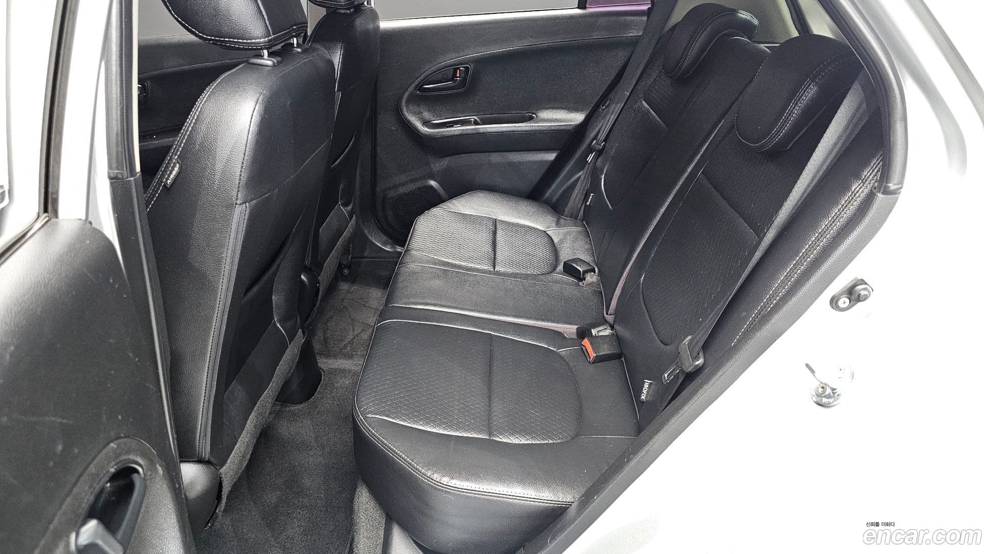 Main__Slider__Photo:morning Kia 2012.2-11