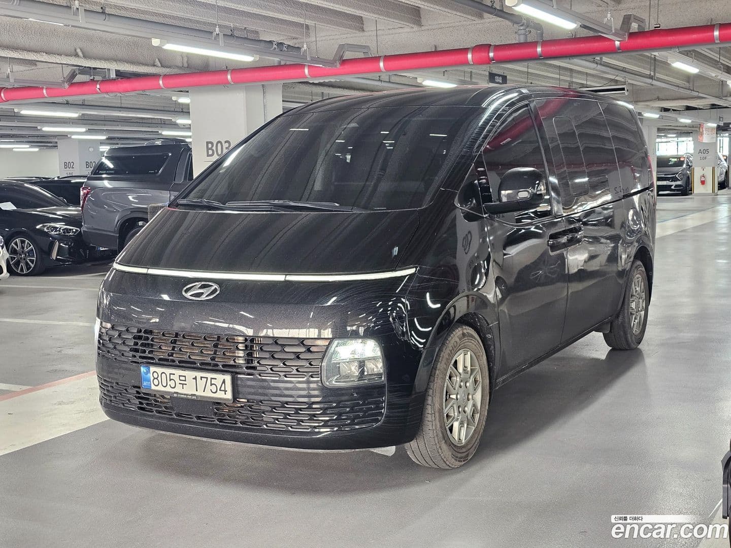 Main__Slider__Photo:Staria Hyundai 2022.7-1