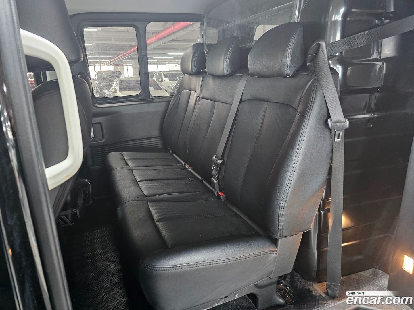 Main__Slider__Photo:Staria Hyundai 2022.7-18