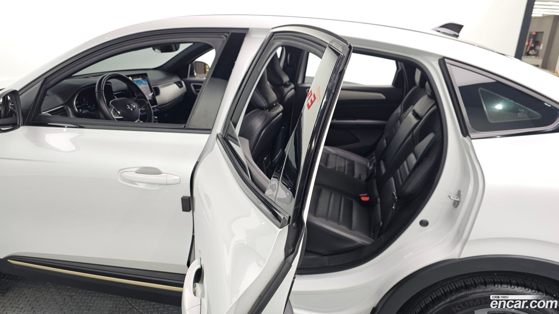 Main__Slider__Photo:XM3 Renault-KoreaSamsung 2024.0-12