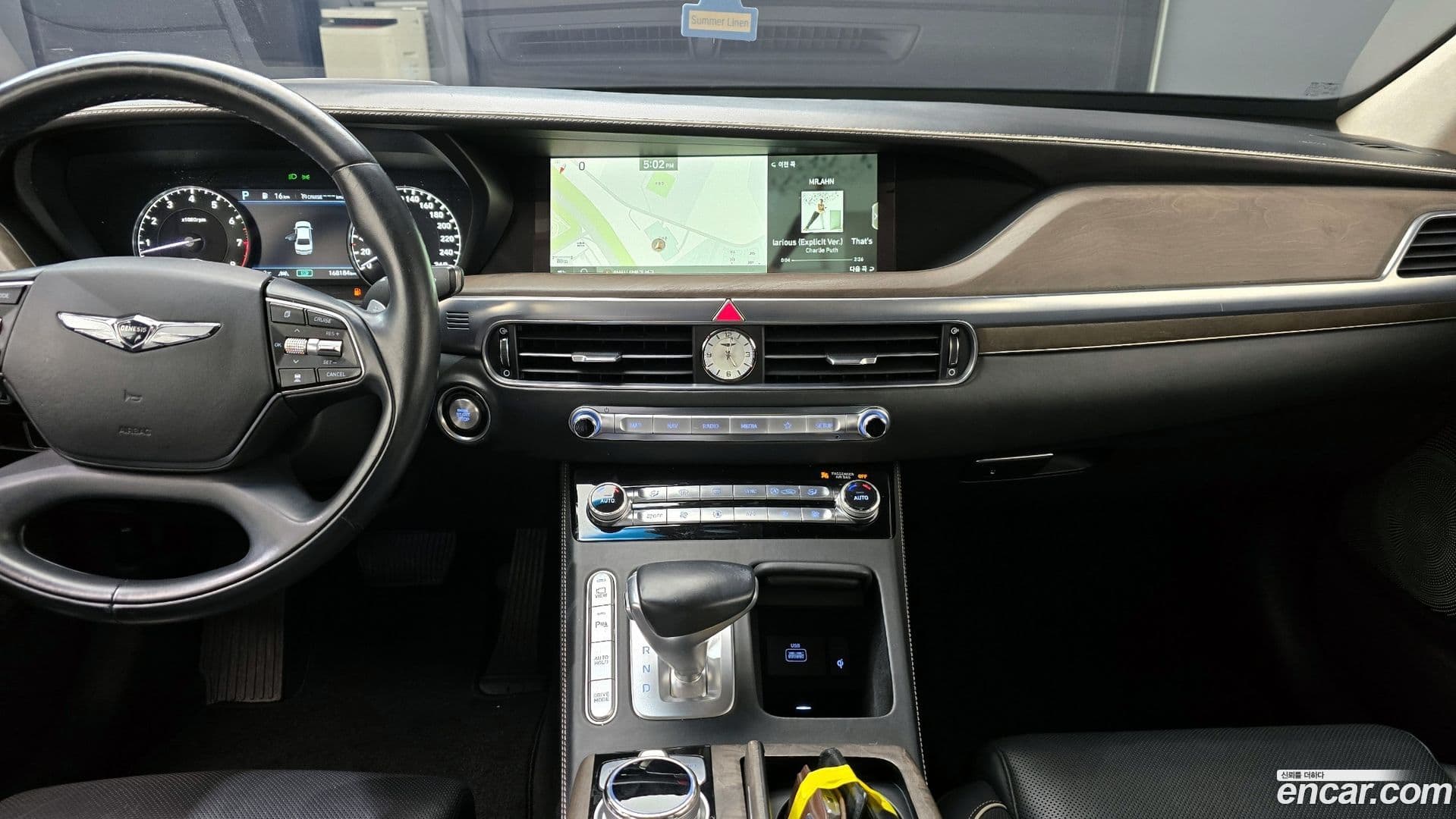 Main__Slider__Photo:G90 Genesis 2019.4-19