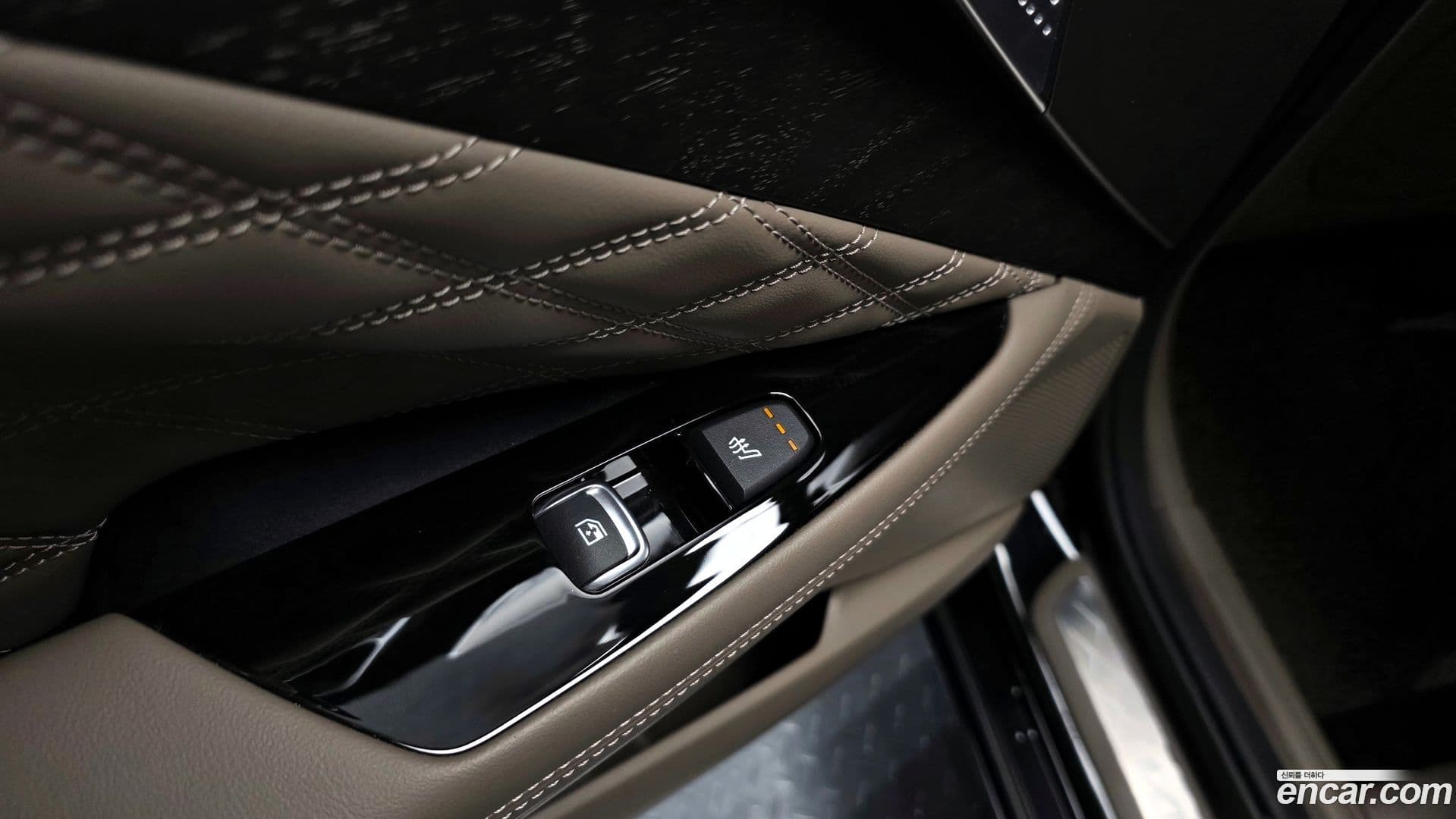 Main__Slider__Photo:K8 Kia 2021.8-17