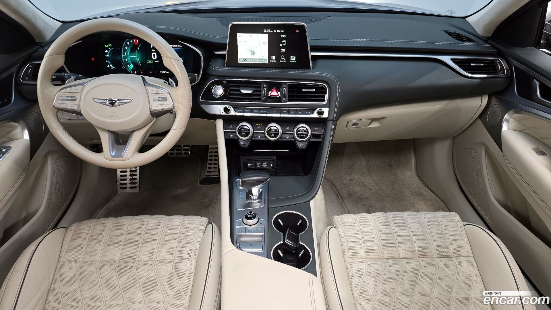 Main__Slider__Photo:G70 Genesis 2019.4-6