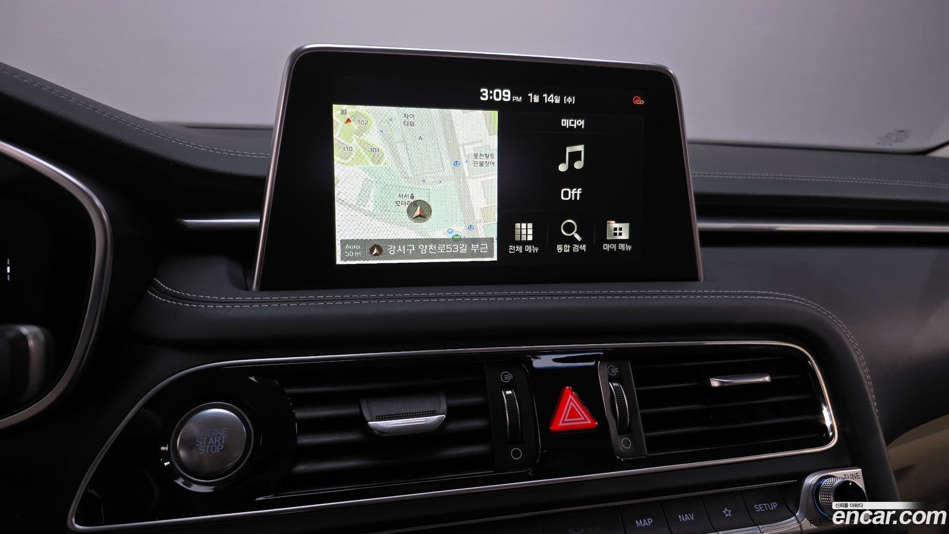 Main__Slider__Photo:G70 Genesis 2019.4-13