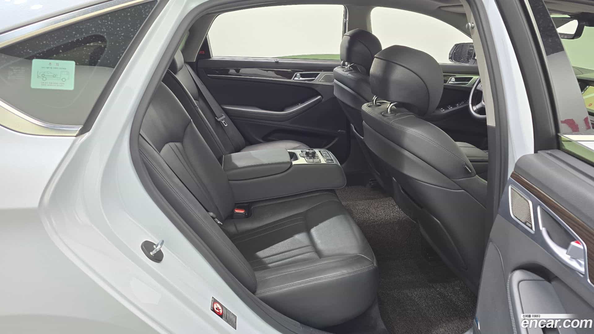 G80 Genesis 2017.7-OPTION-016