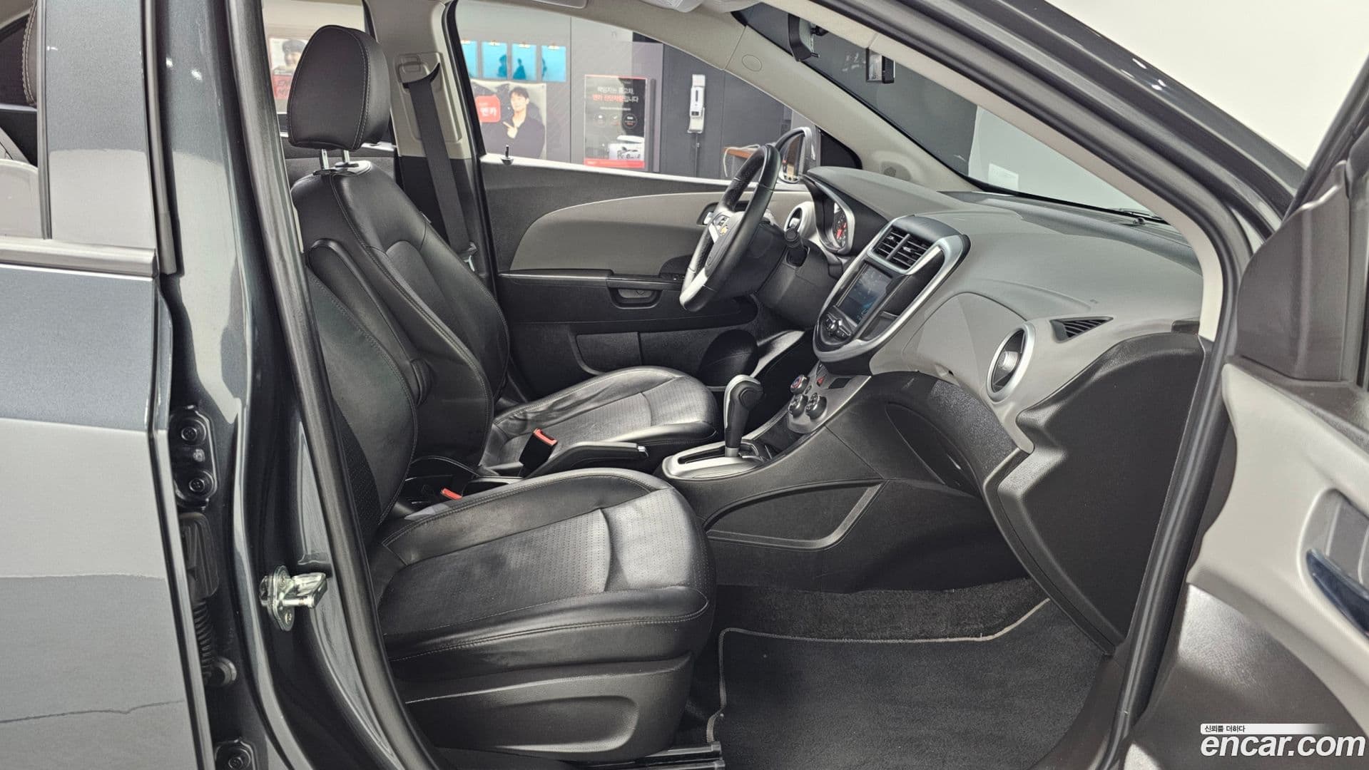 Main__Slider__Photo:Aveo ChevroletGMDaewoo 2017.1-10