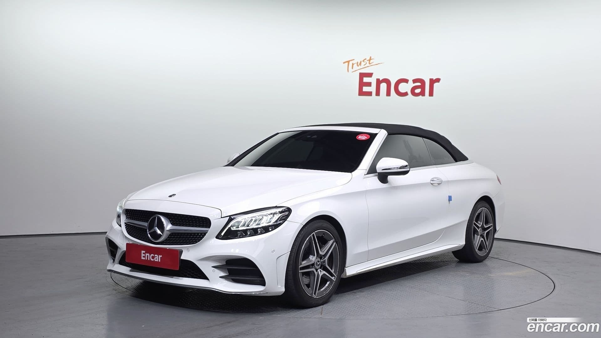 Main__Slider__Photo:C-Class Mercedes-Benz 2019.9-0