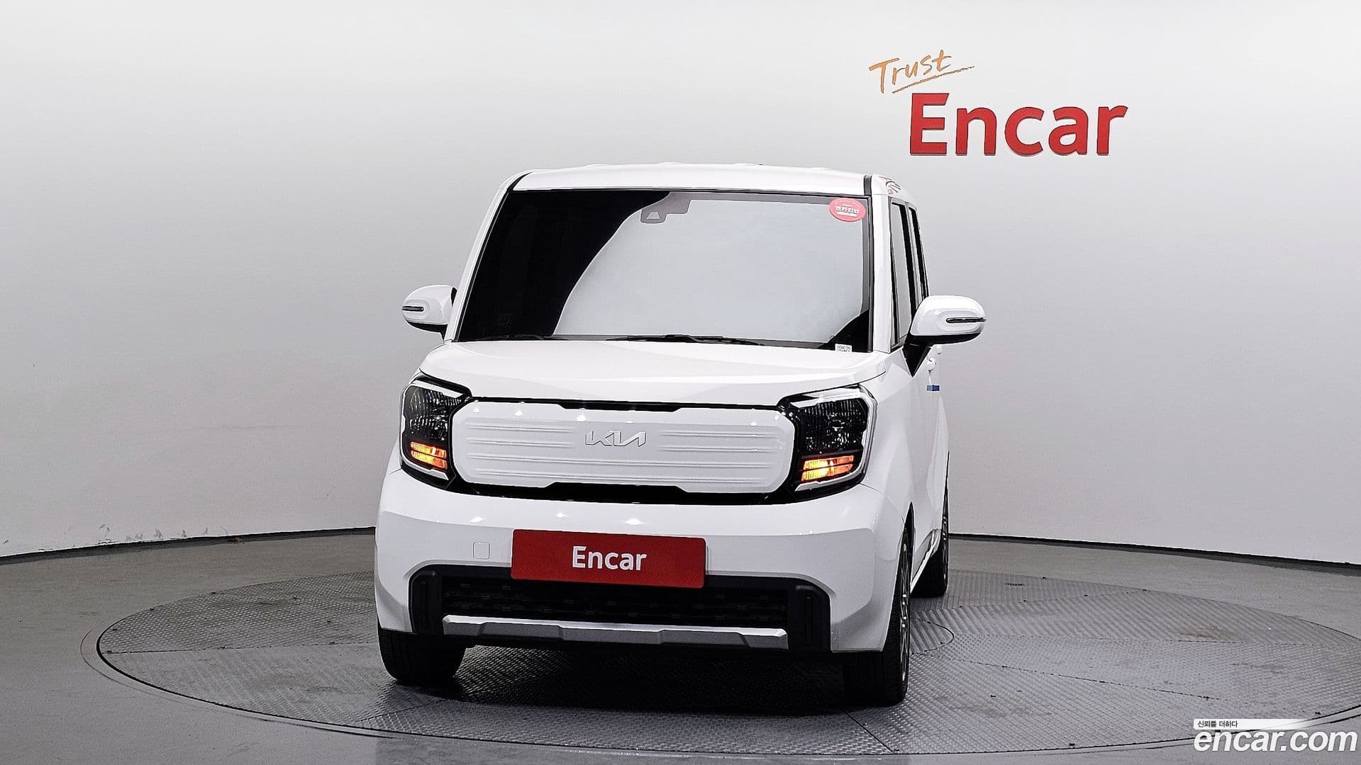 Main__Slider__Photo:RAY Kia 2023.1-2