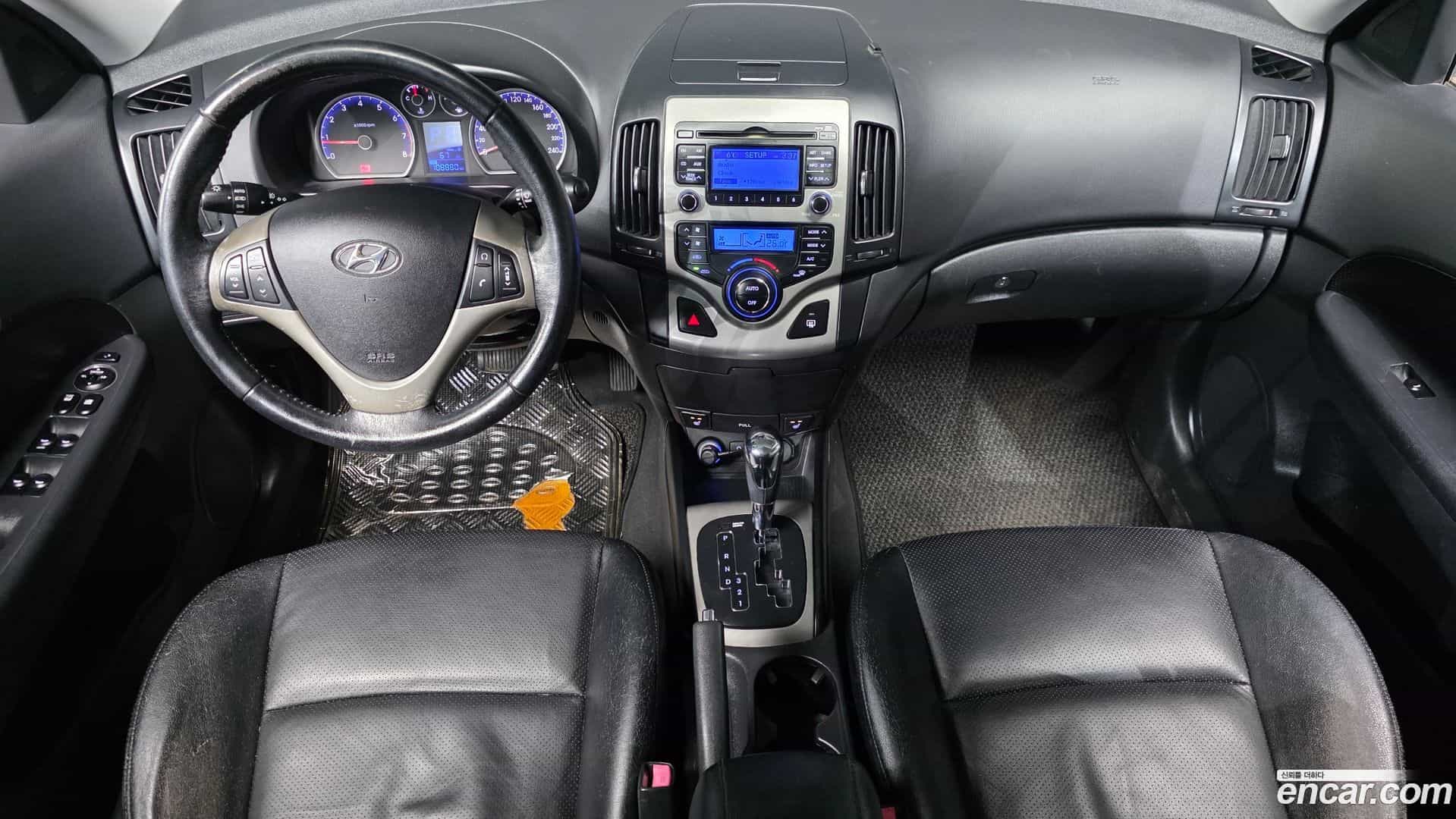 i30 Hyundai 2009.7-INNER-007