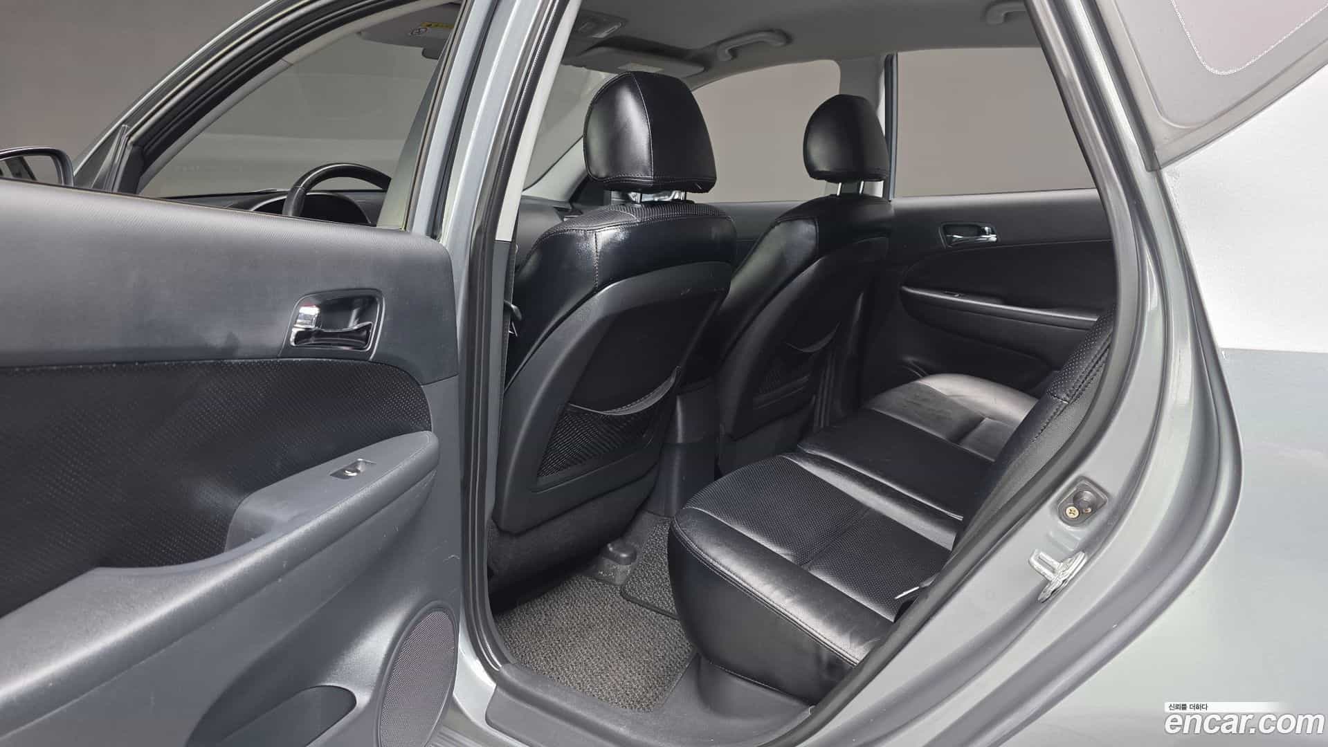 i30 Hyundai 2009.7-OPTION-022