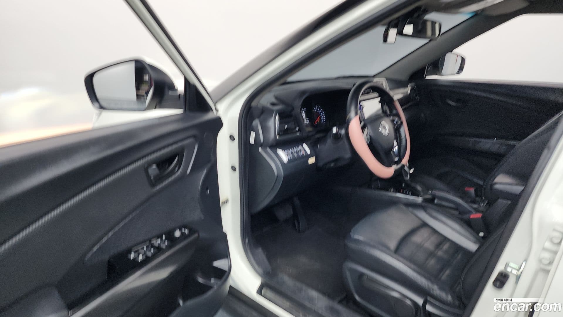 Main__Slider__Photo:TIBOLI KG_Mobility_Ssangyong 2020.5-9