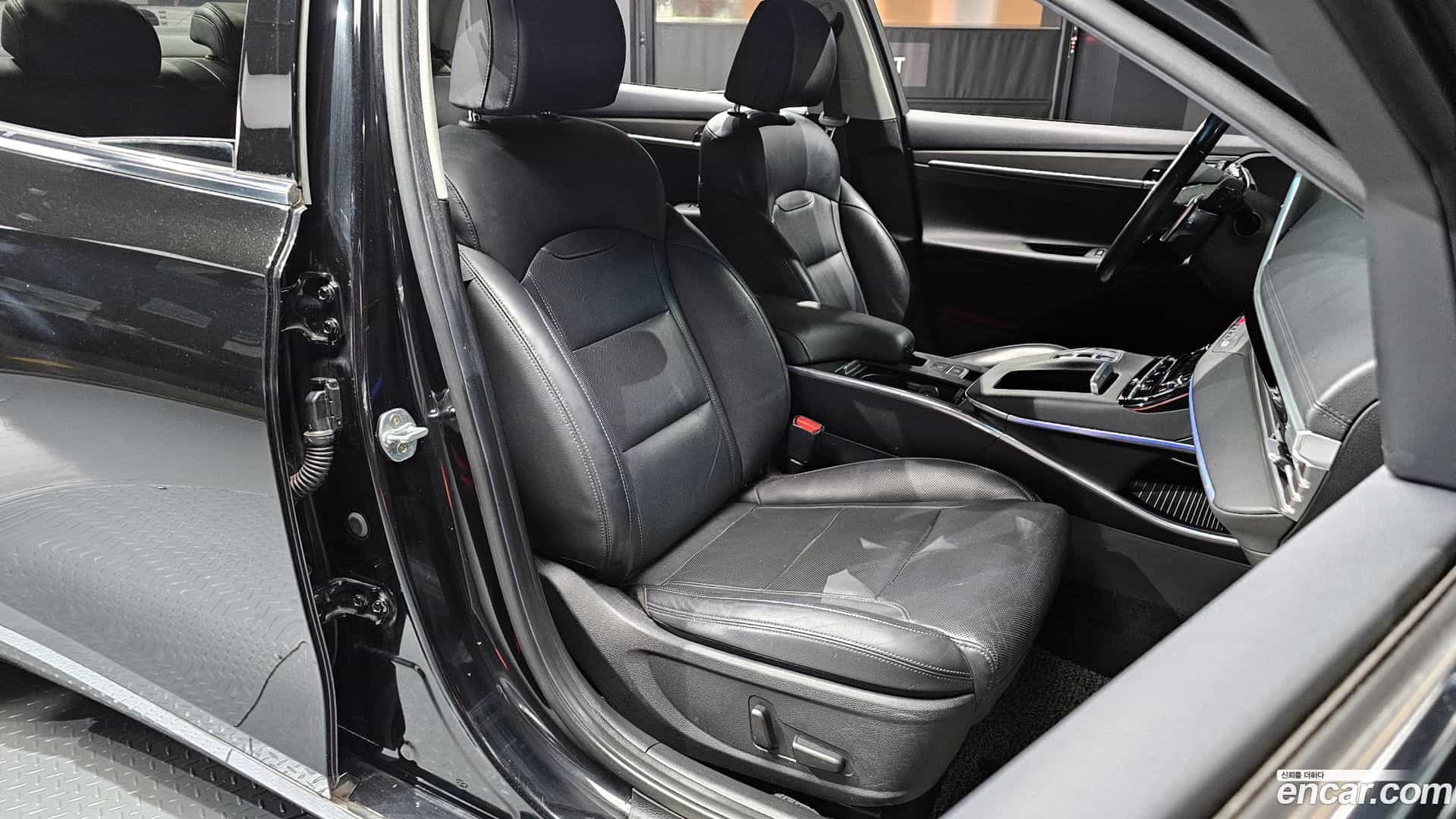 Grandeur Hyundai 2020.9-INNER-010