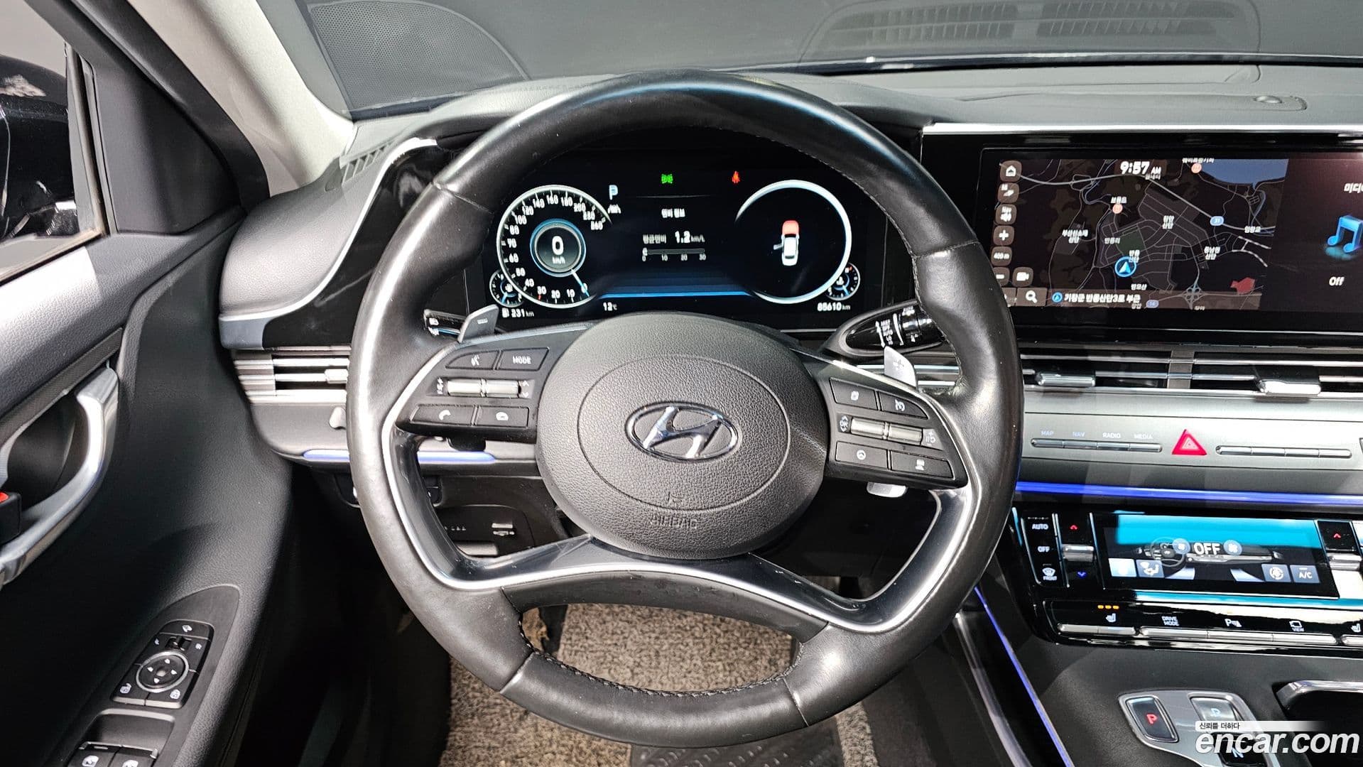 Main__Slider__Photo:Grandeur Hyundai 2020.9-13