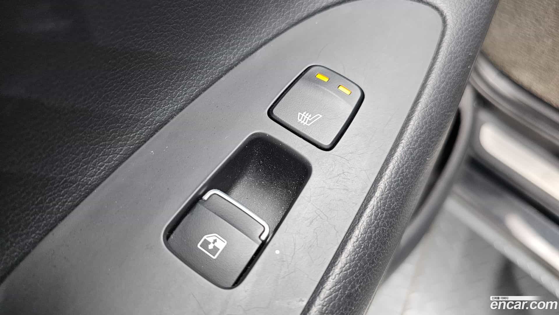 Grandeur Hyundai 2020.9-OPTION-024