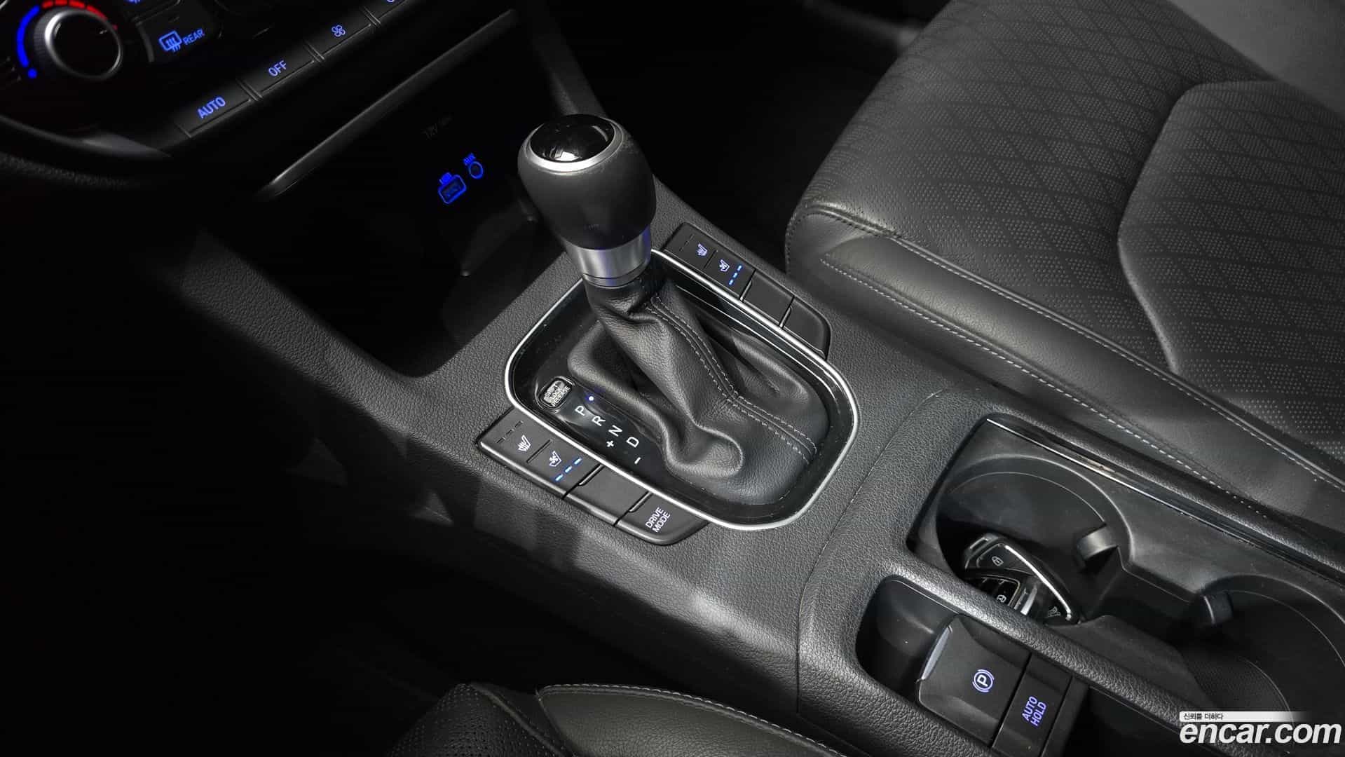 i30 Hyundai 2017.2-INNER-009