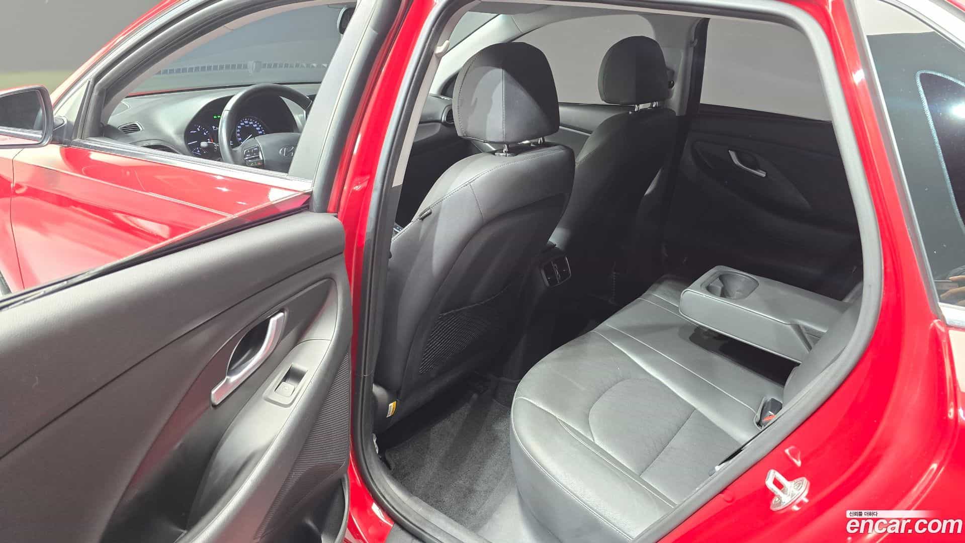 i30 Hyundai 2017.2-OPTION-015