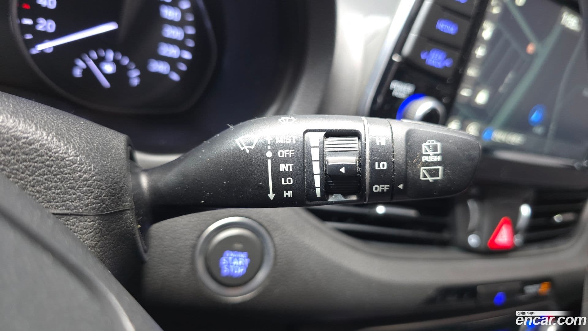 Main__Slider__Photo:i30 Hyundai 2017.2-16