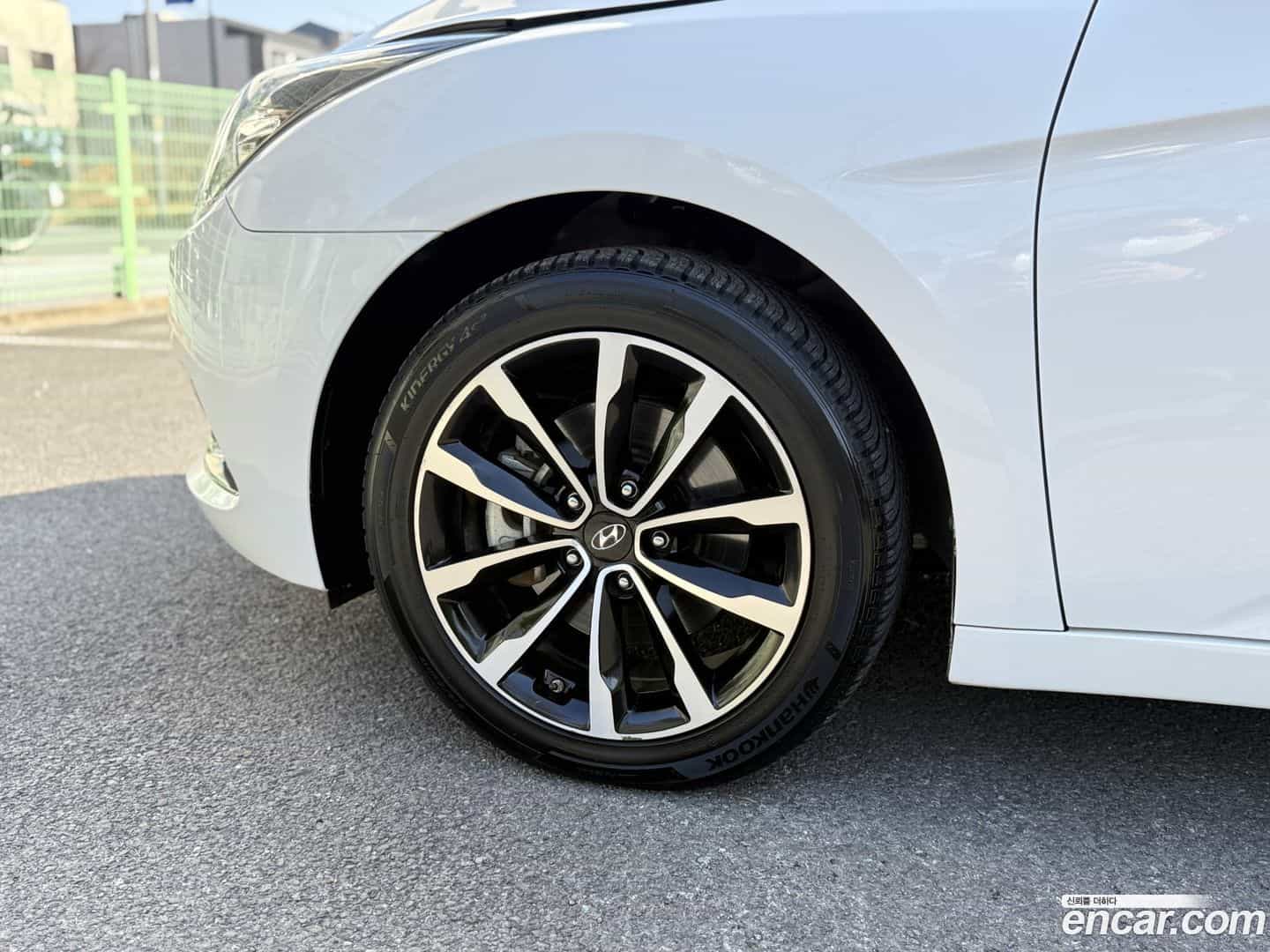 i40 Hyundai 2016.3-OUTER-005