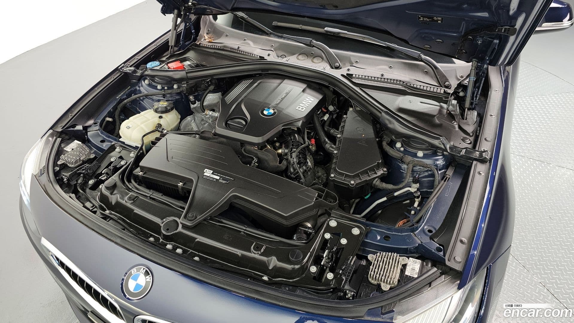 Main__Slider__Photo:Gran Turismo BMW 2017.8-5