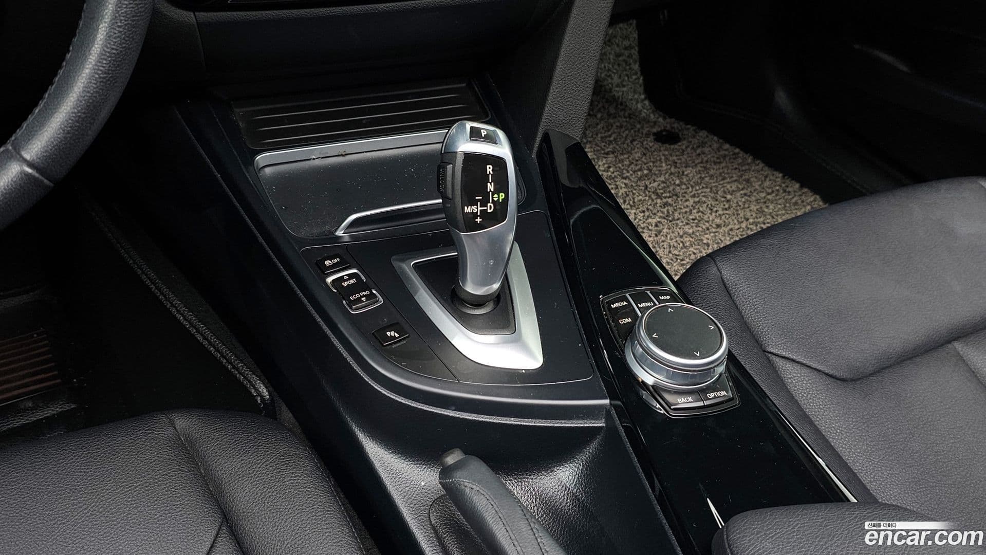 Main__Slider__Photo:Gran Turismo BMW 2017.8-8