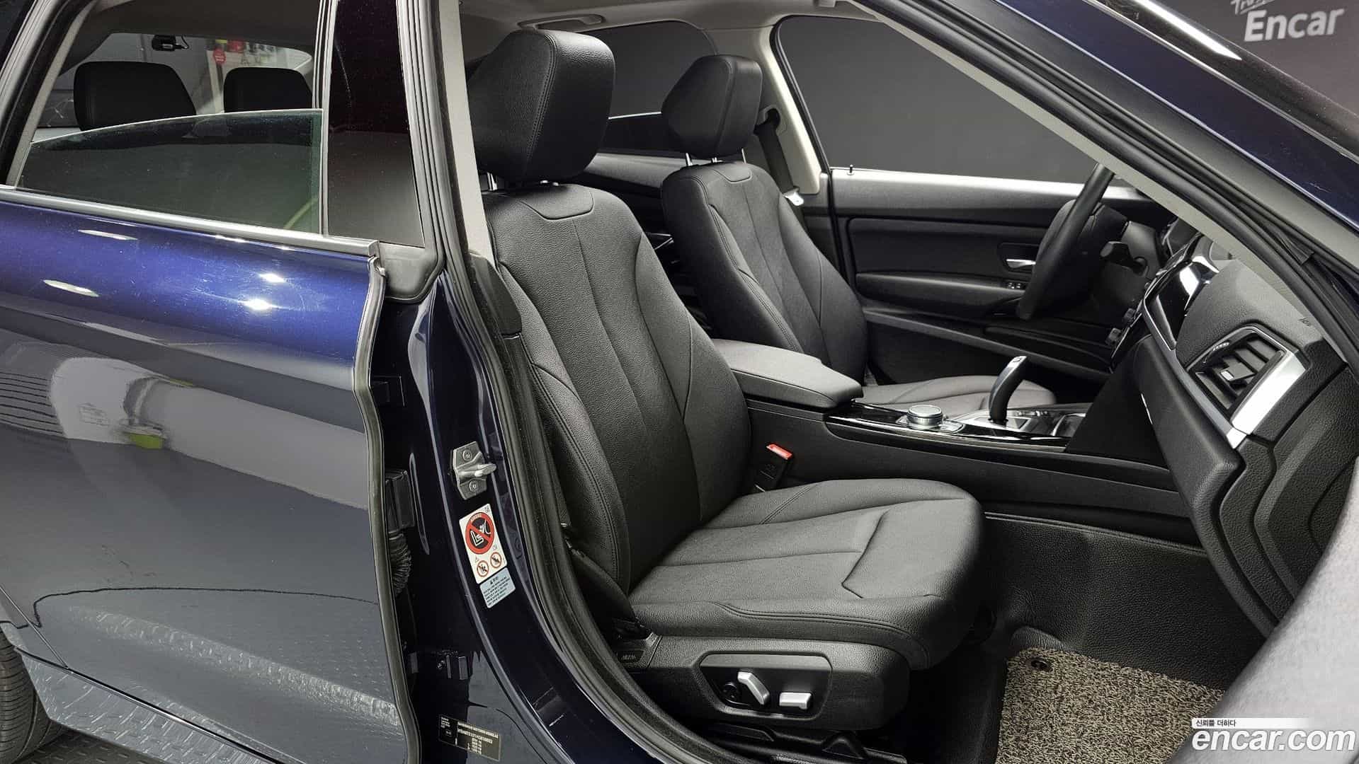 Gran Turismo BMW 2017.8-INNER-010