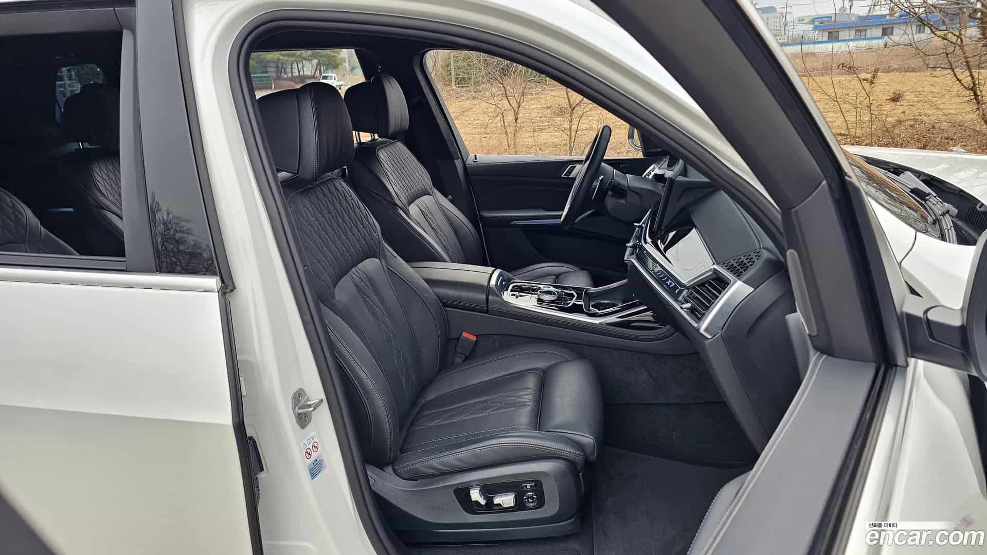 X7 BMW 2024.6-OPTION-016