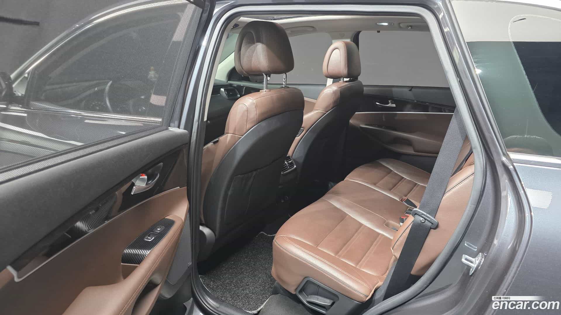 Sorento Kia 2017.1-OPTION-015