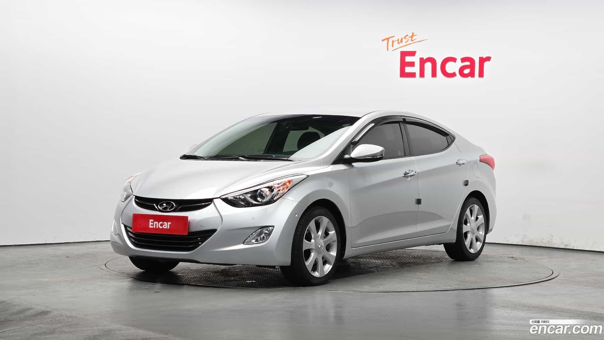 AVANTE Hyundai 2010.11-OUTER-001