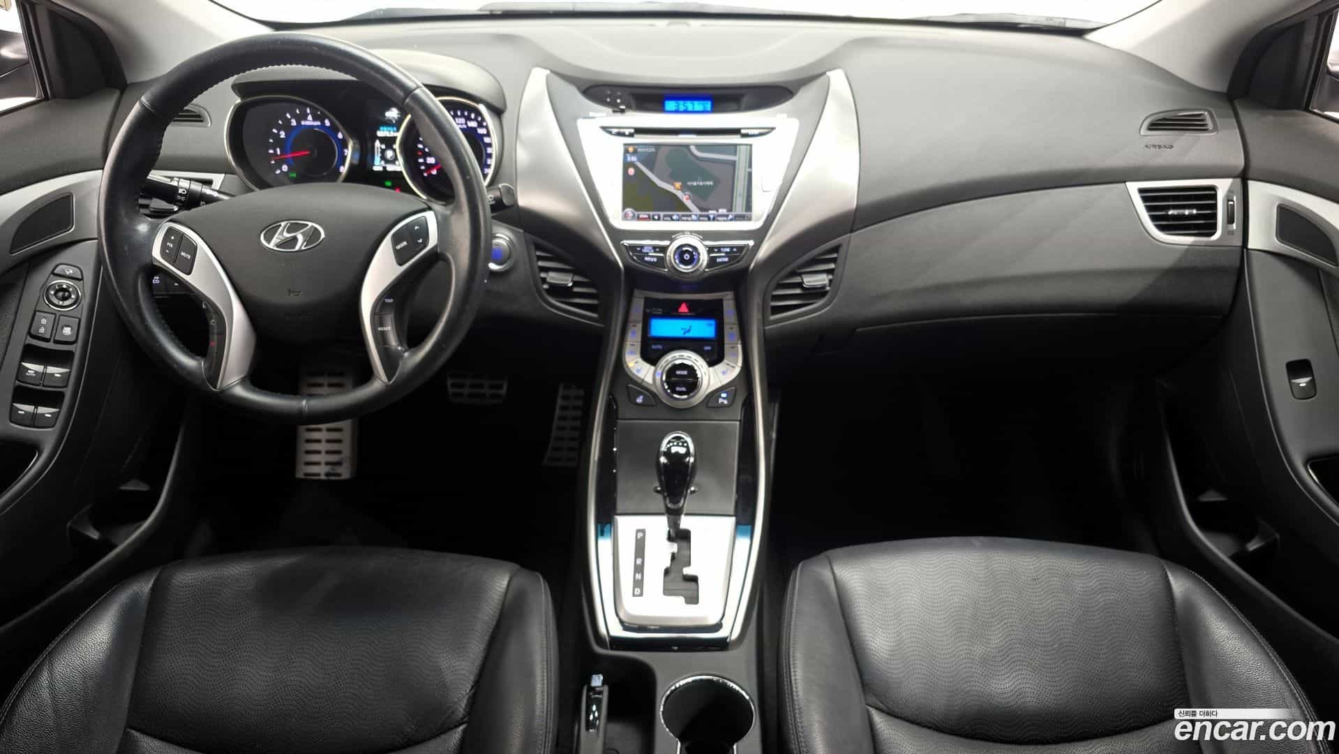 AVANTE Hyundai 2010.11-INNER-007