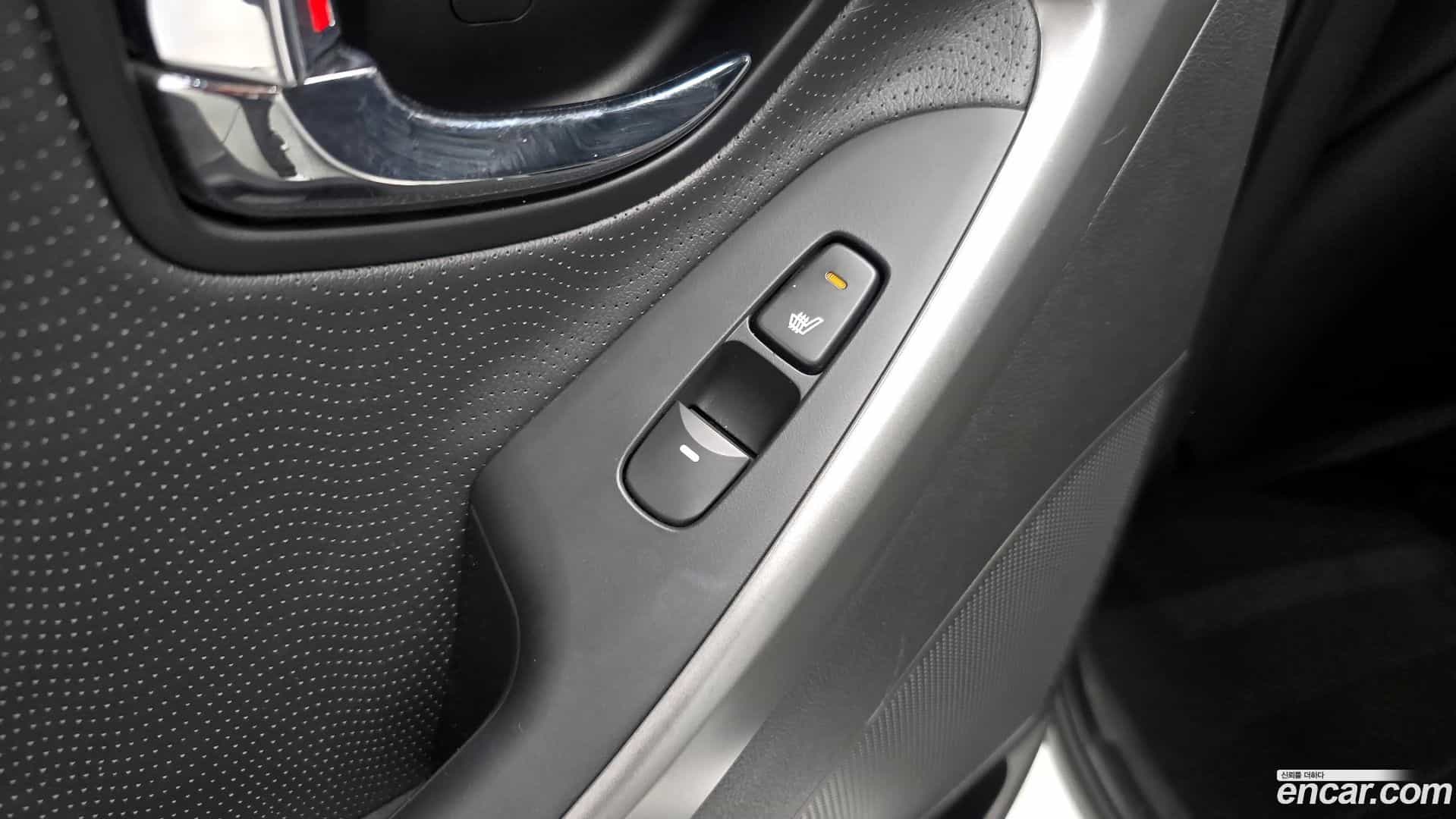 AVANTE Hyundai 2010.11-OPTION-024