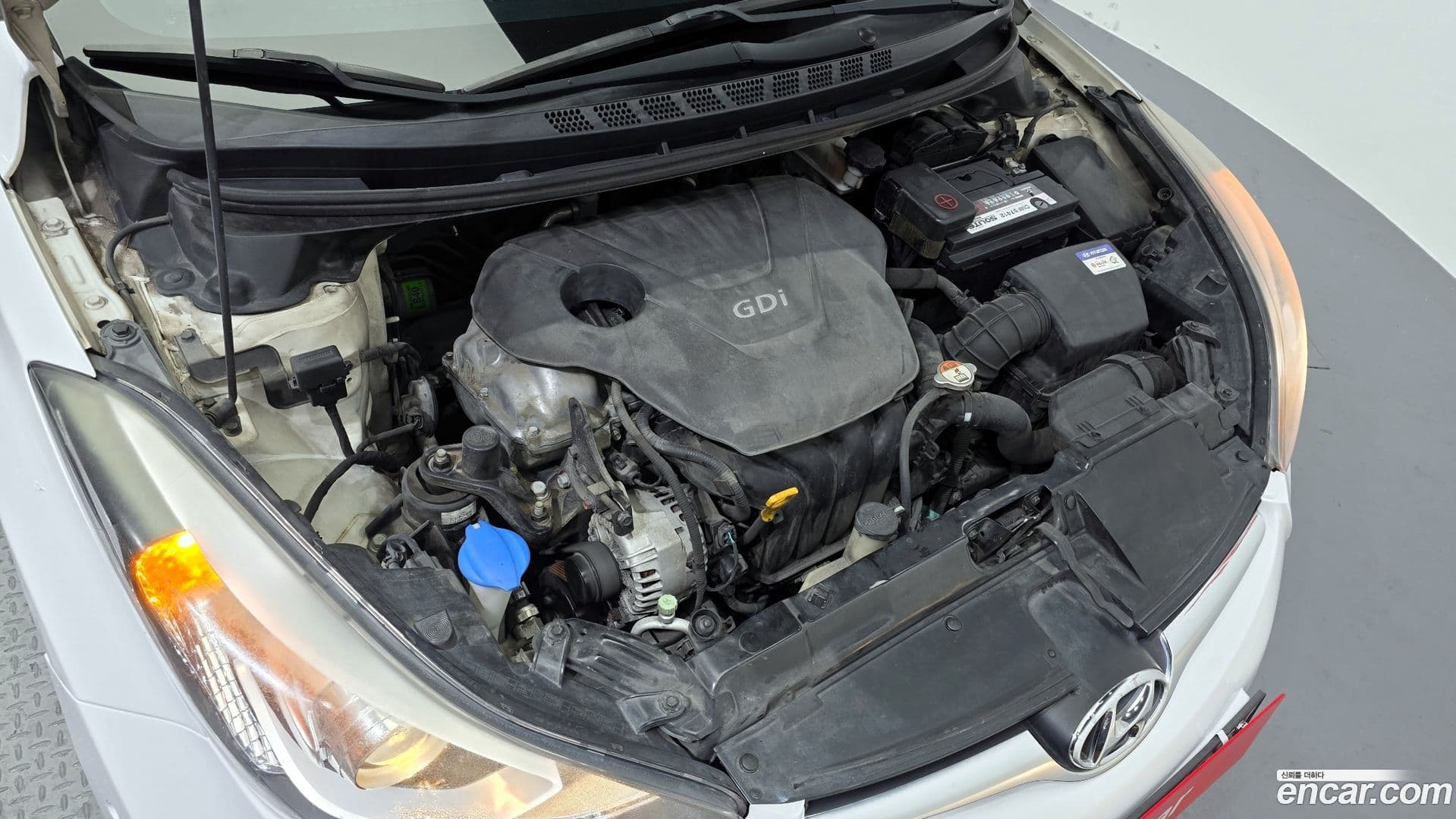 Main__Slider__Photo:AVANTE Hyundai 2013.9-5