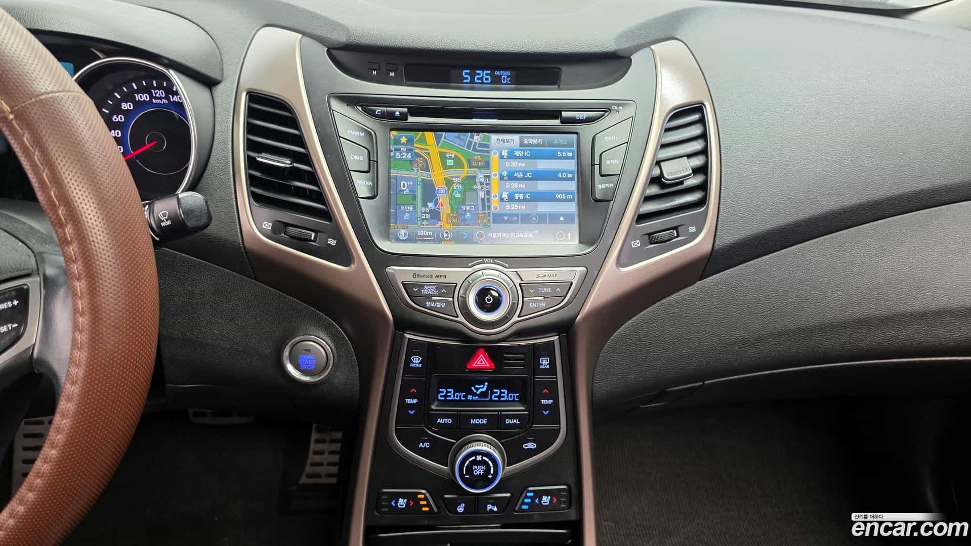 AVANTE Hyundai 2013.9-OPTION-018