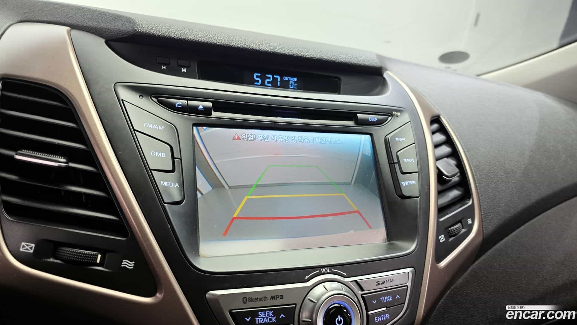 AVANTE Hyundai 2013.9-OPTION-019