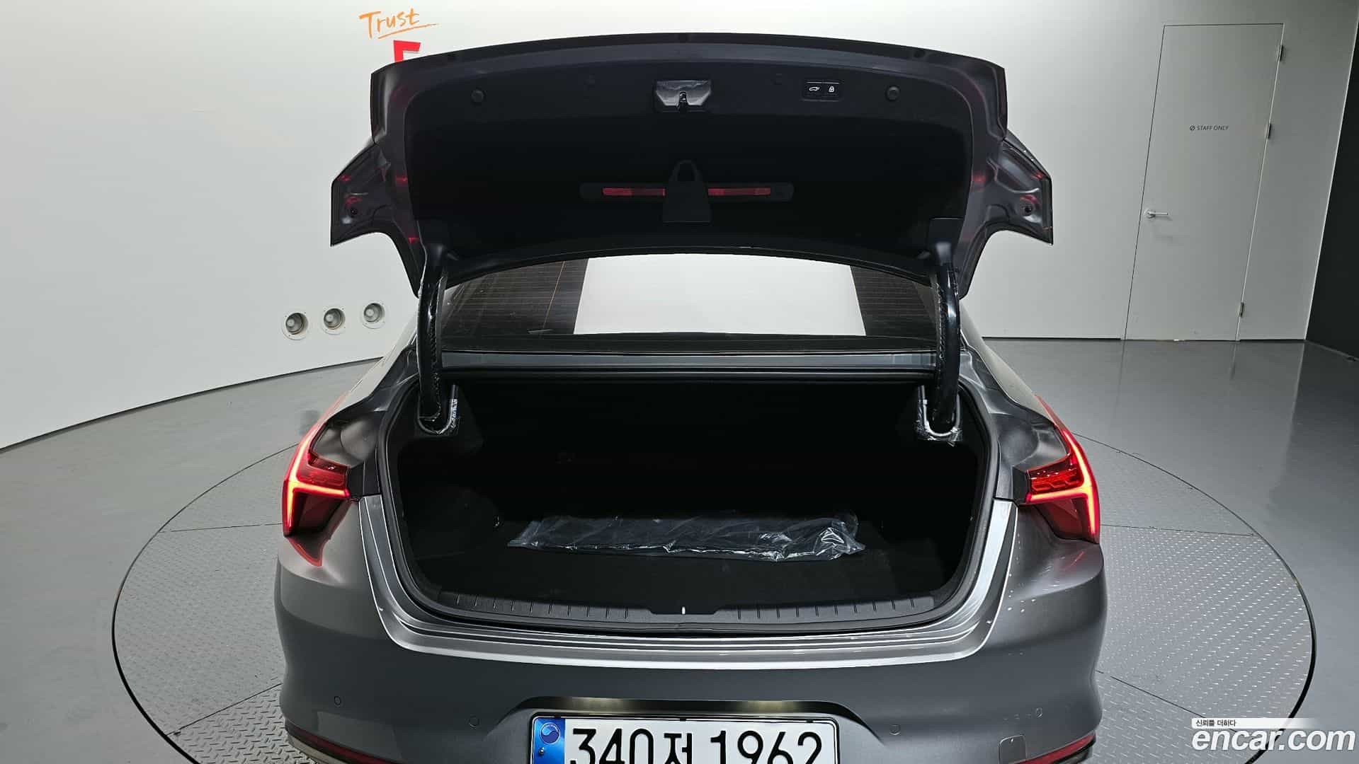 K8 Kia 2022.4-OPTION-024