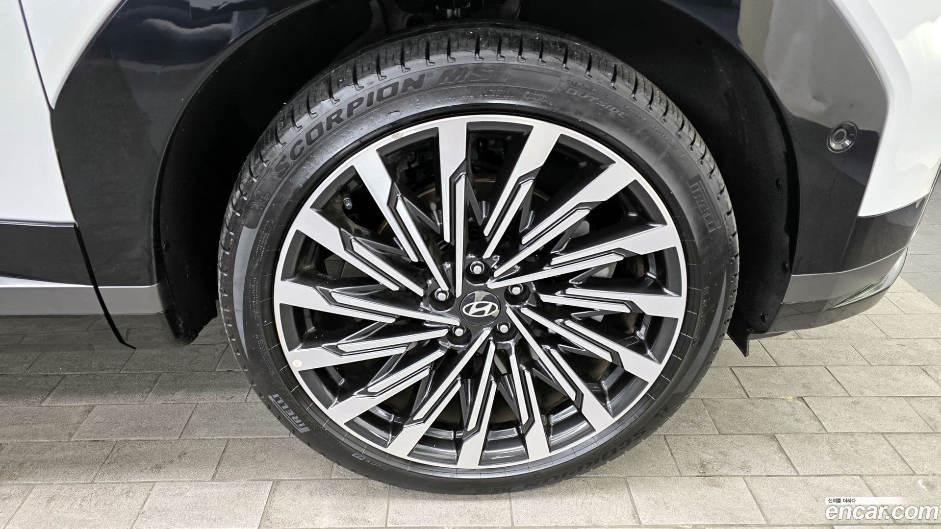 Main__Slider__Photo:Santafe Hyundai 2024.0-4