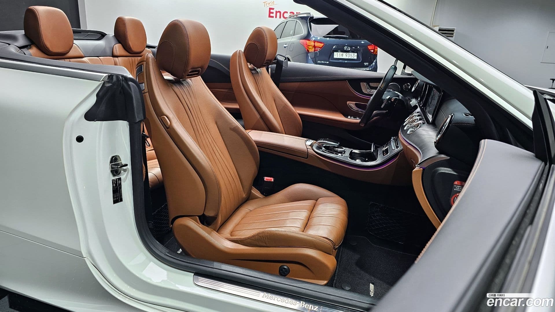 Main__Slider__Photo:E-Class Mercedes-Benz 2018.10-9