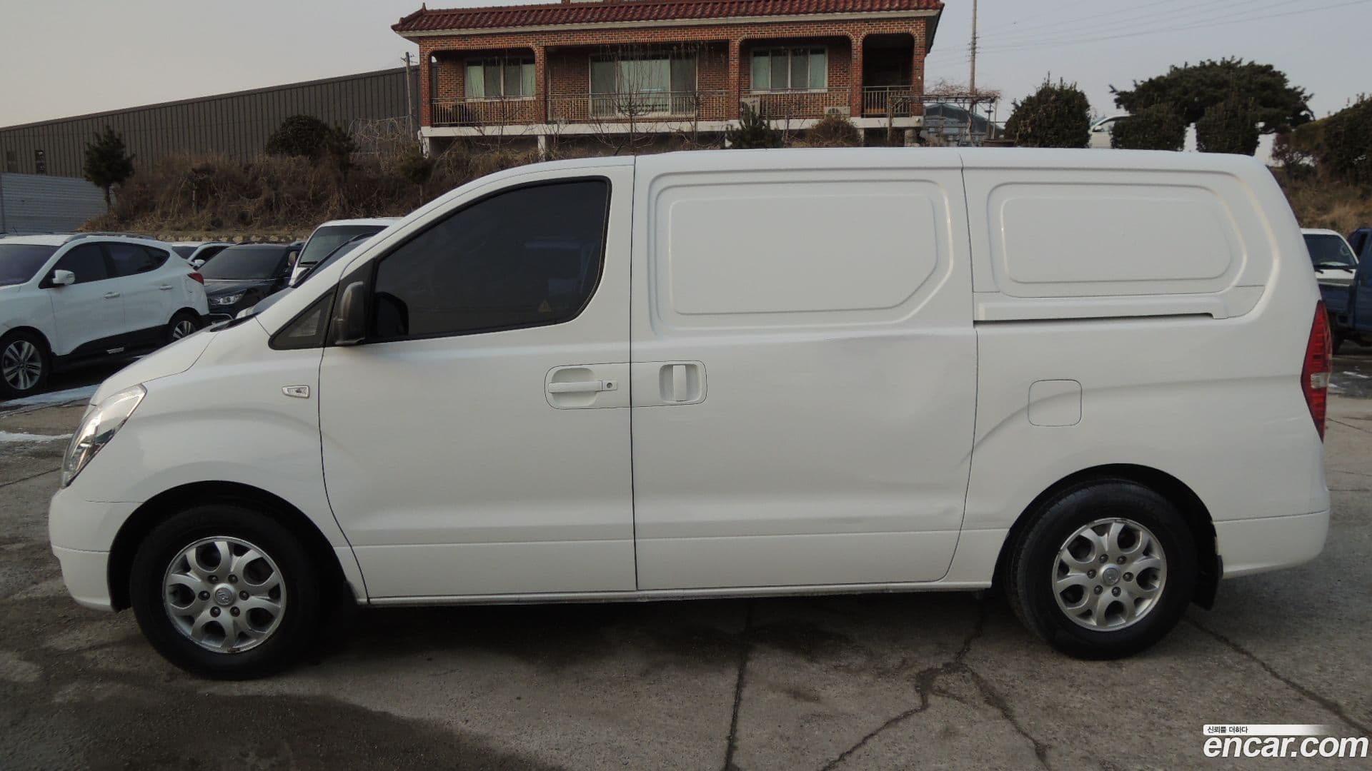 Main__Slider__Photo:Starex Hyundai 2012.4-6