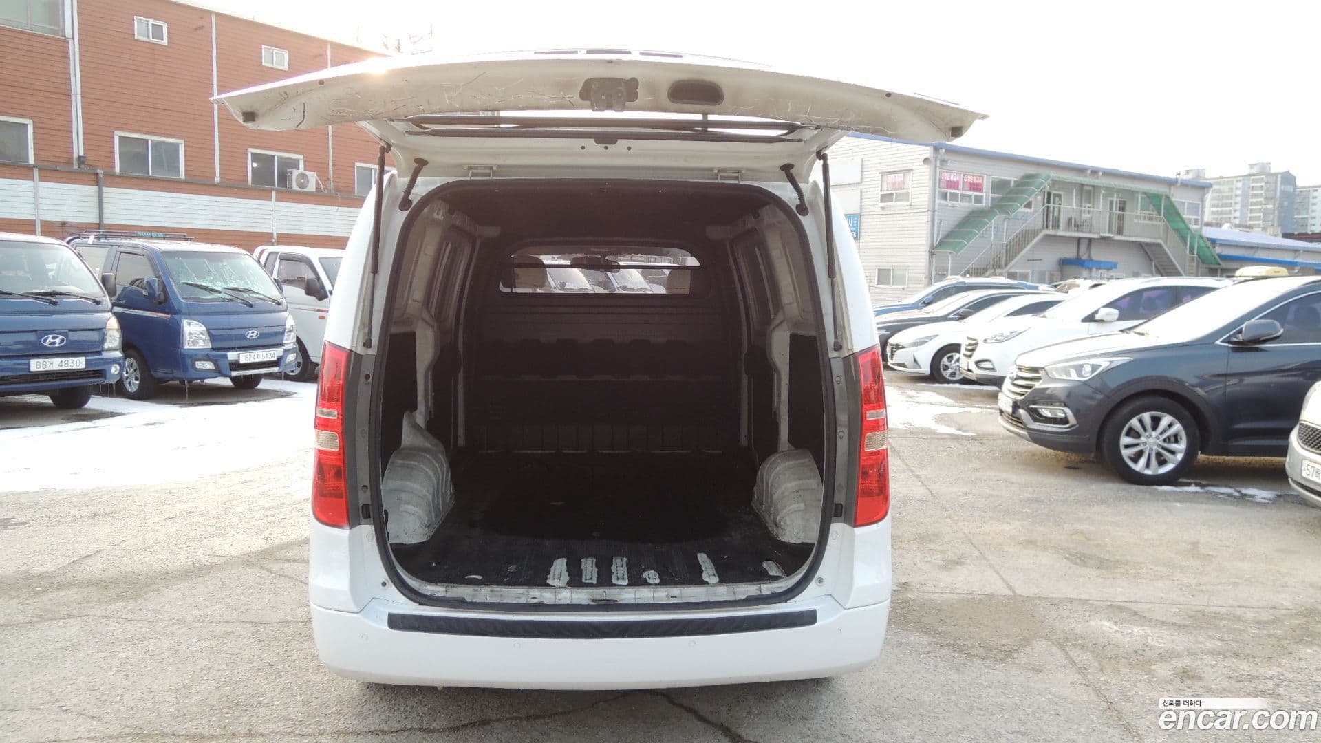 Main__Slider__Photo:Starex Hyundai 2012.4-8