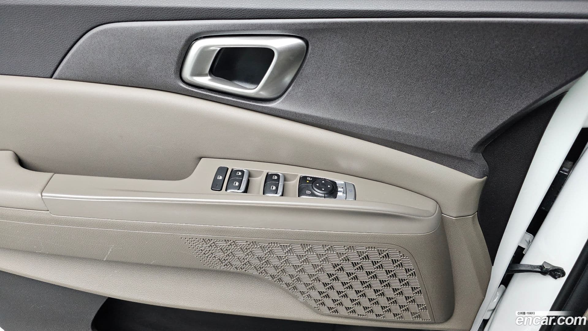 Main__Slider__Photo:Canival Kia 2024.2-16