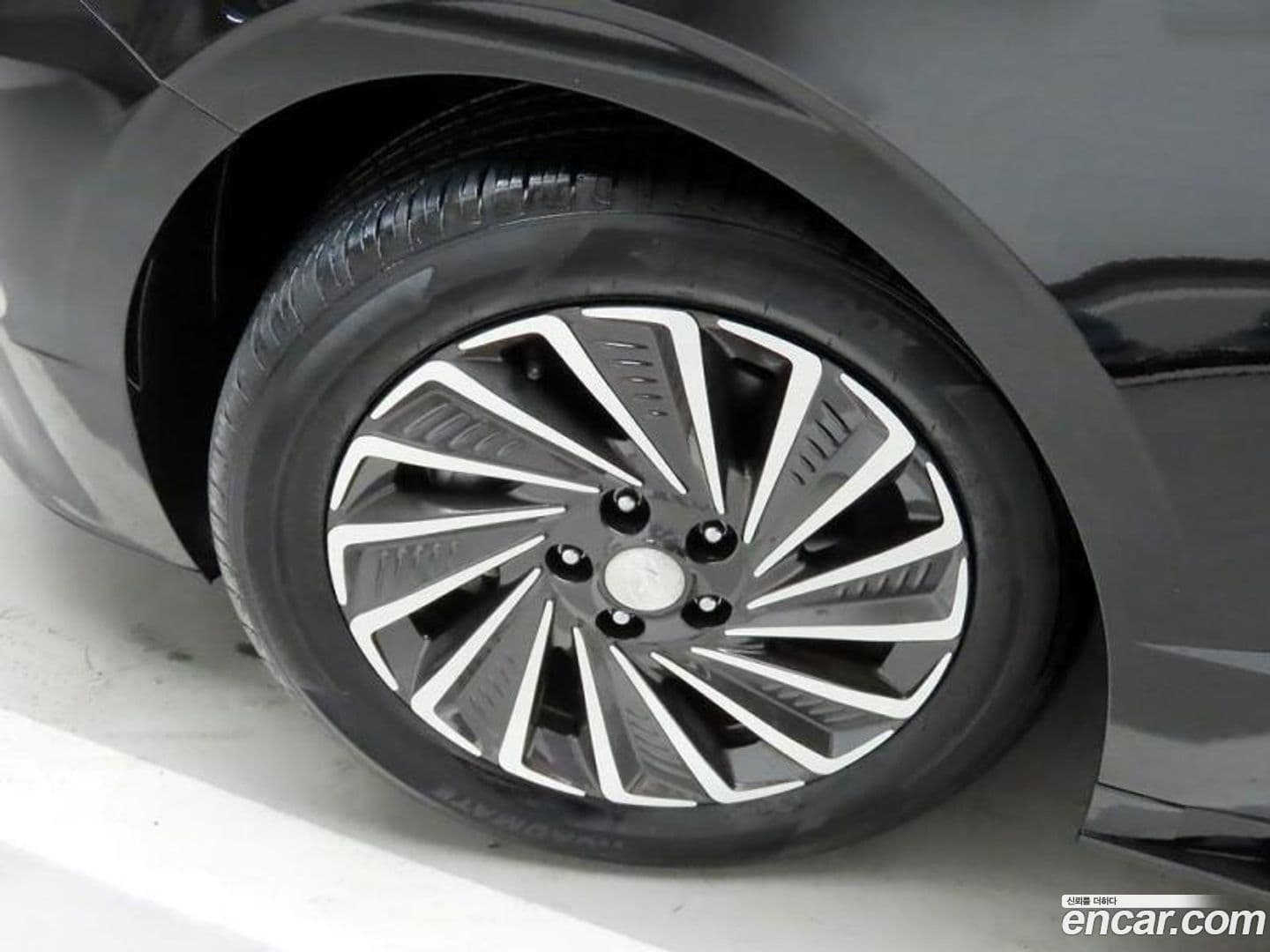 Main__Slider__Photo:Sonata Hyundai 2022.9-18