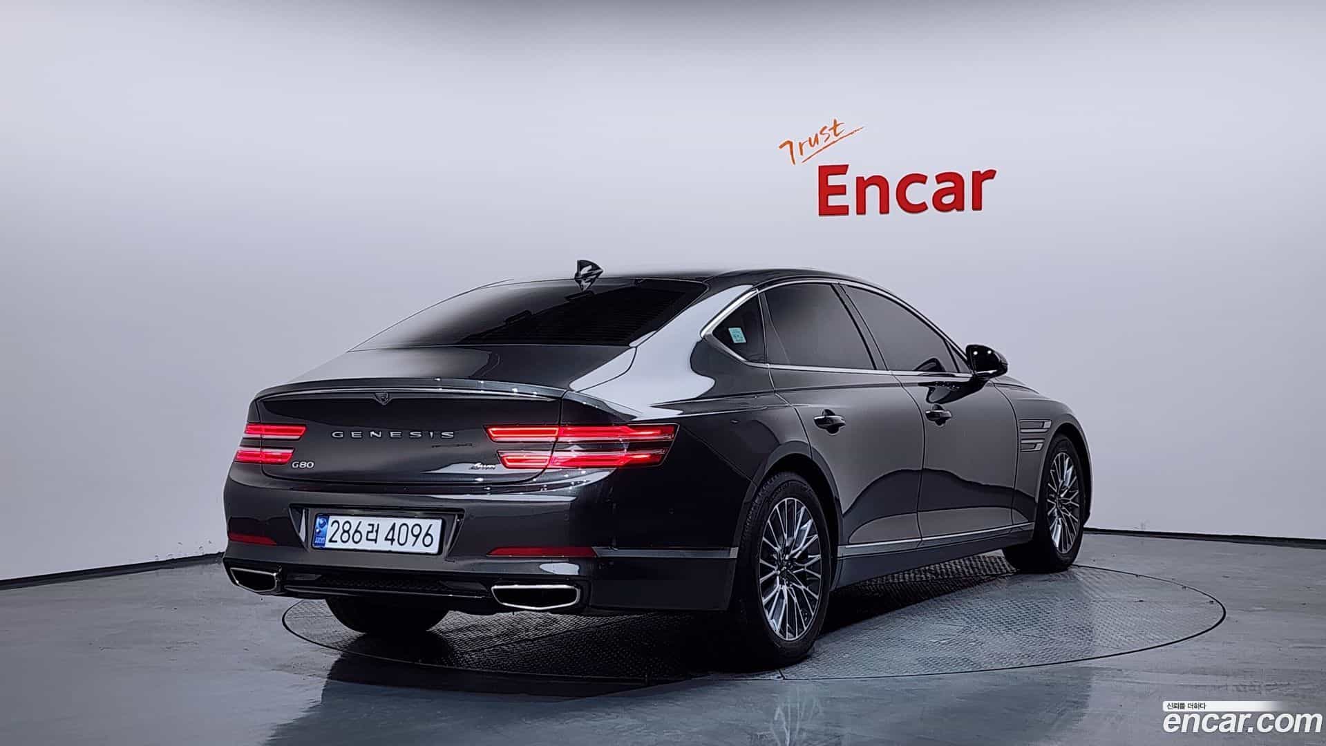 G80 Genesis 2022.7-OUTER-002