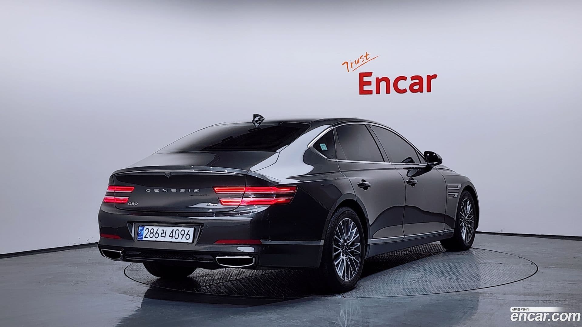 Main__Slider__Photo:G80 Genesis 2022.7-1