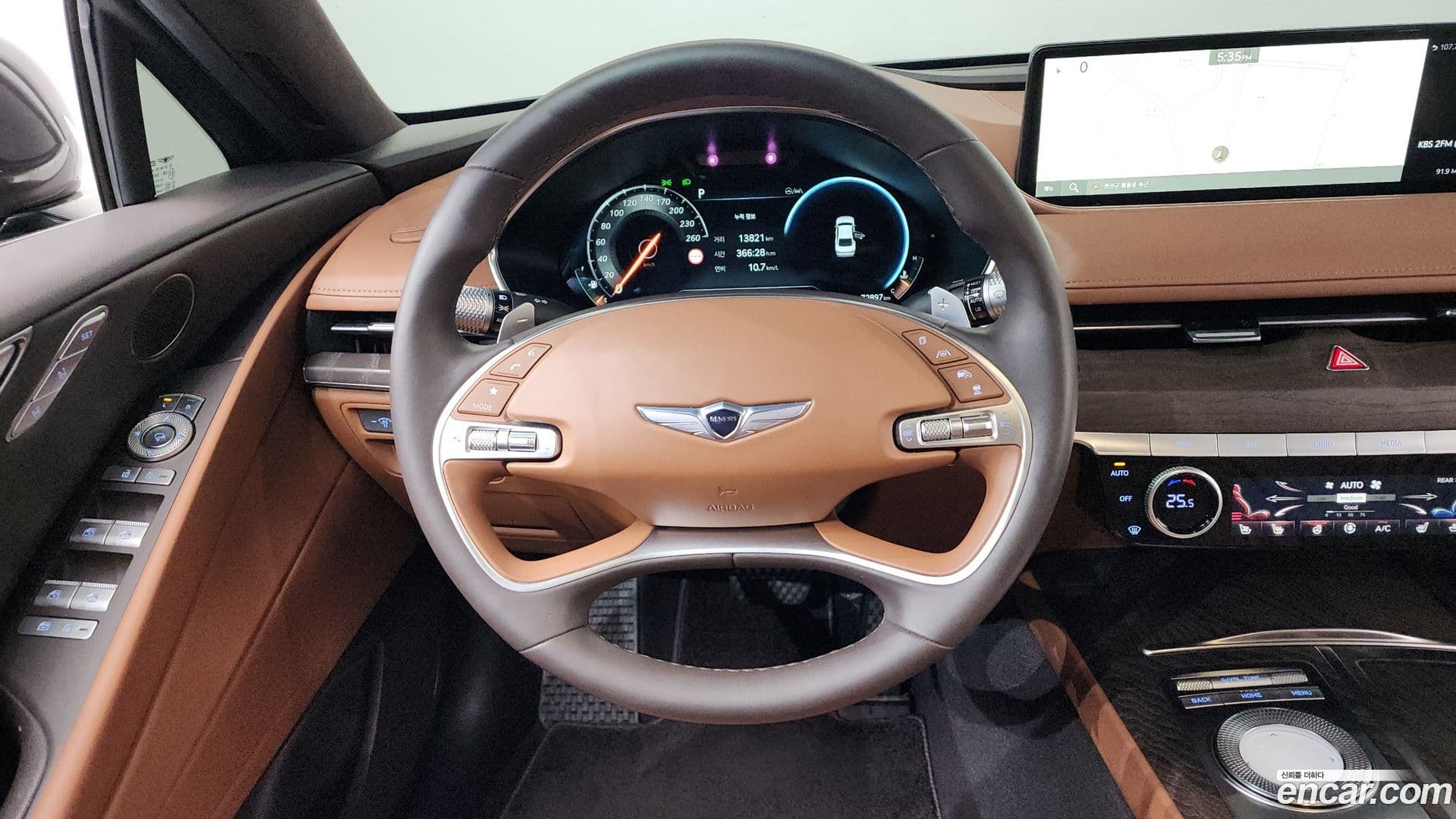 Main__Slider__Photo:G80 Genesis 2022.7-12