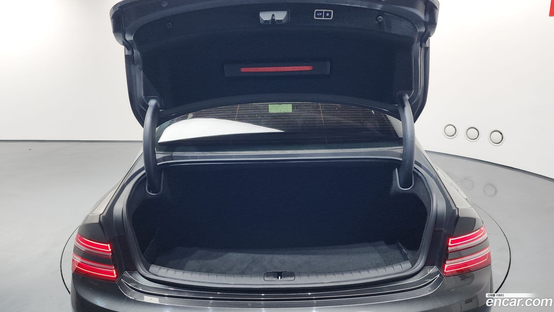 Main__Slider__Photo:G80 Genesis 2022.7-19