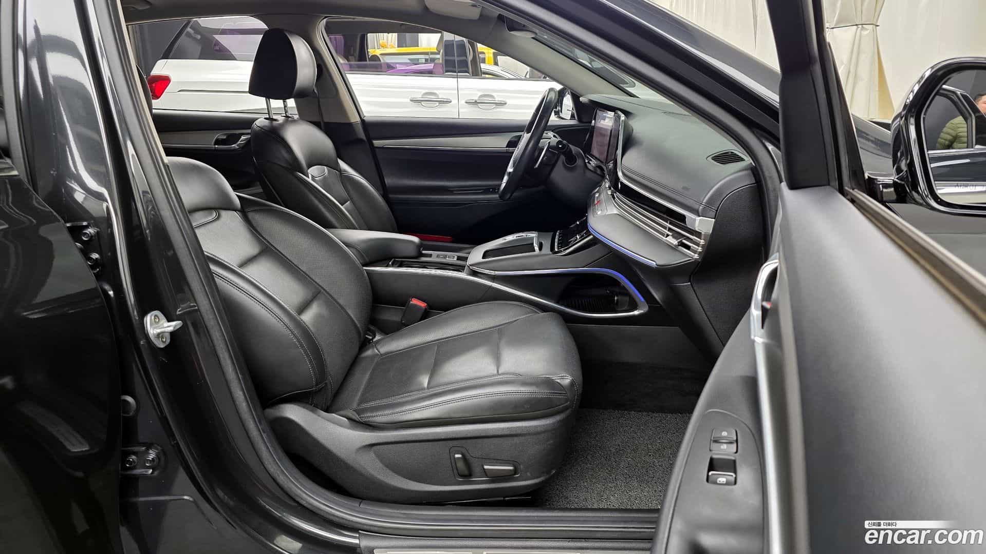 Grandeur Hyundai 2020.5-OPTION-015