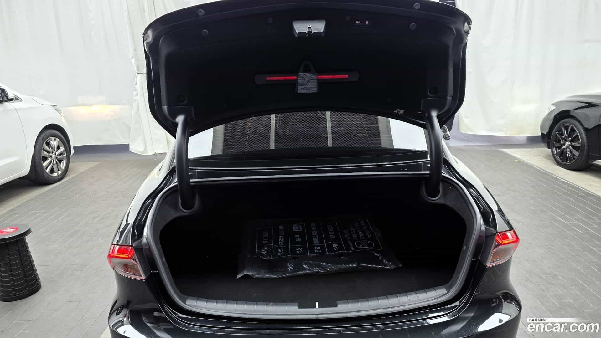 Grandeur Hyundai 2020.5-OPTION-024